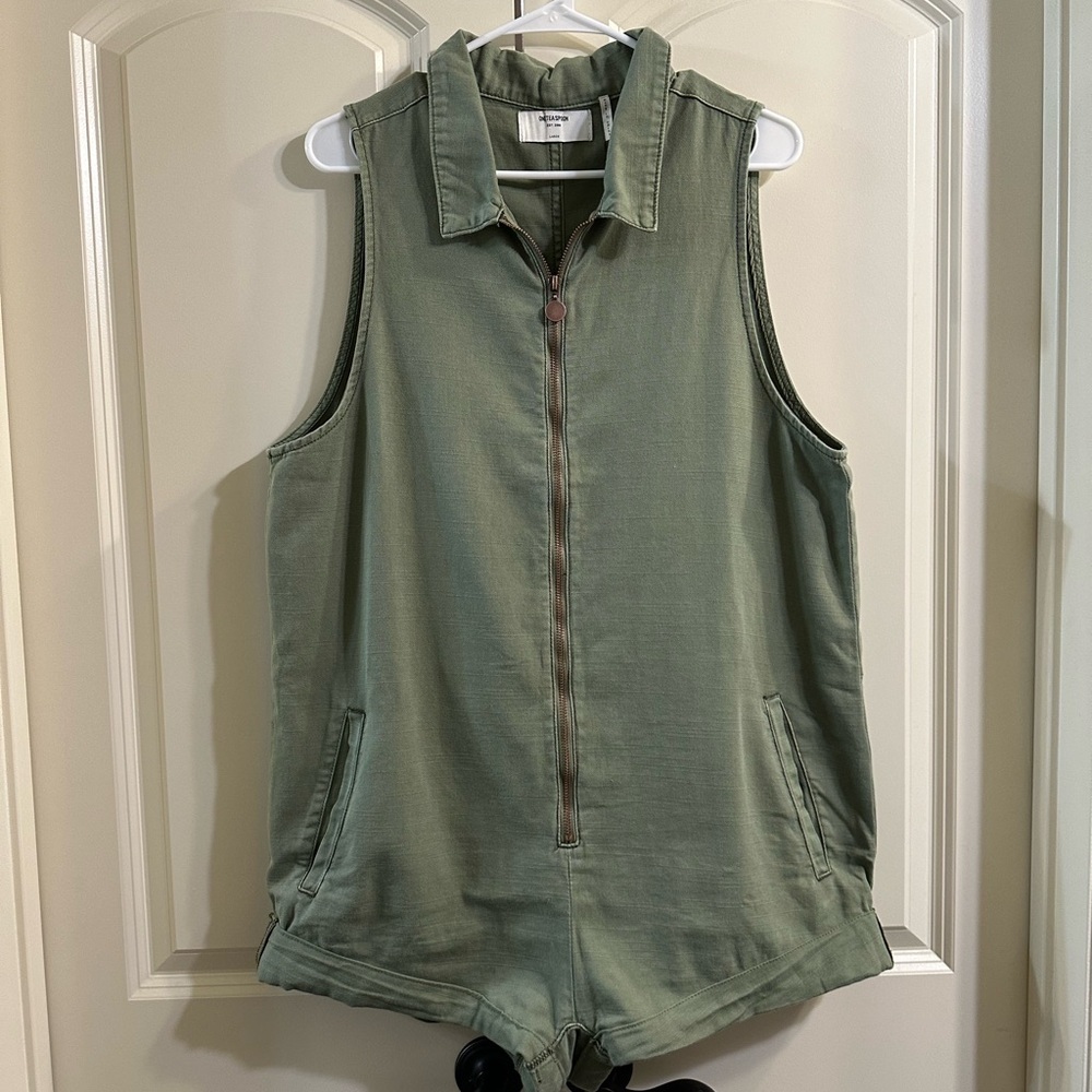 Free People x One Teaspoon Braxton Mini Utility Jumpsuit Size Large NWT - Picture 4 of 8